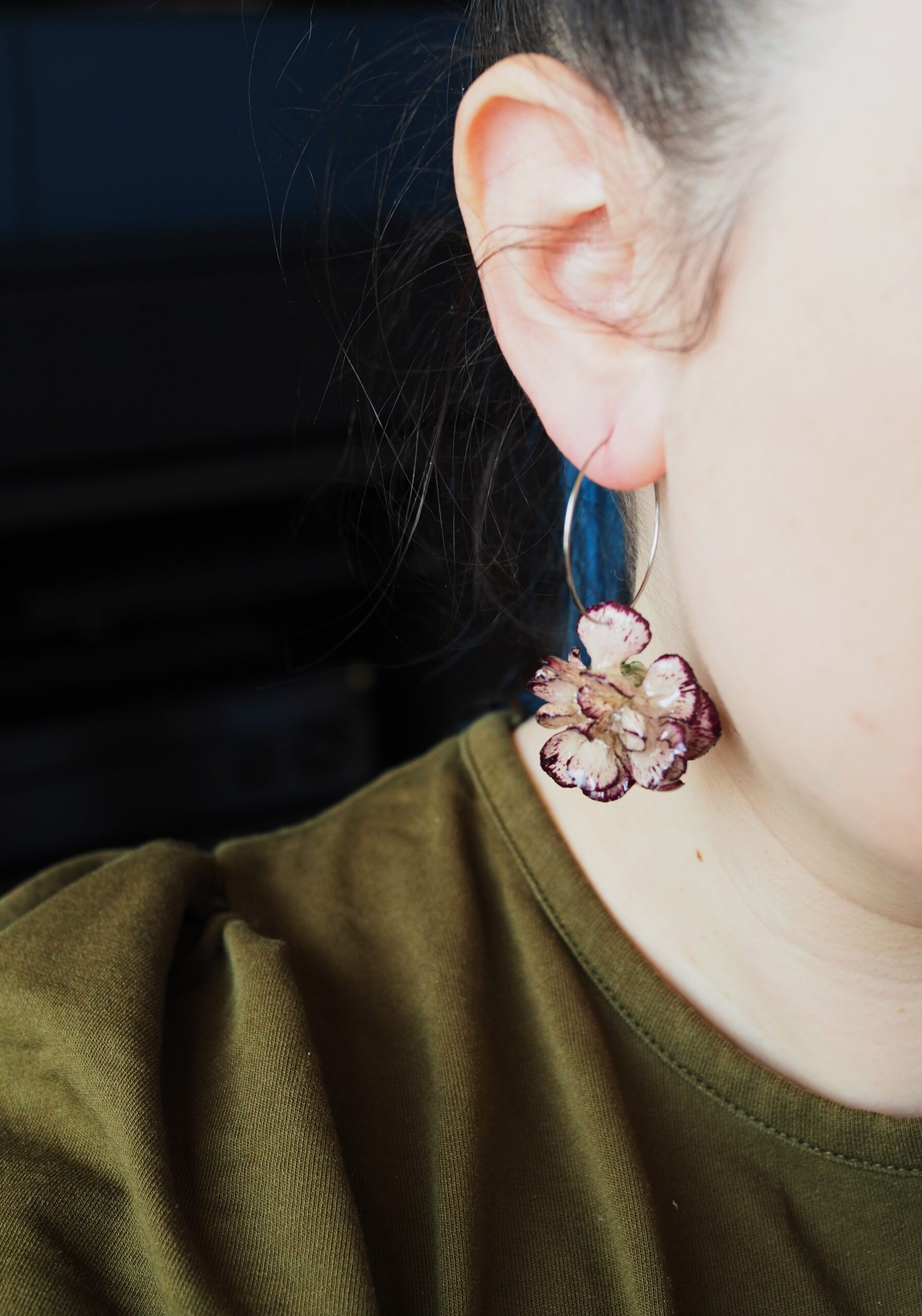 Neilikka-korvikset - Image 2